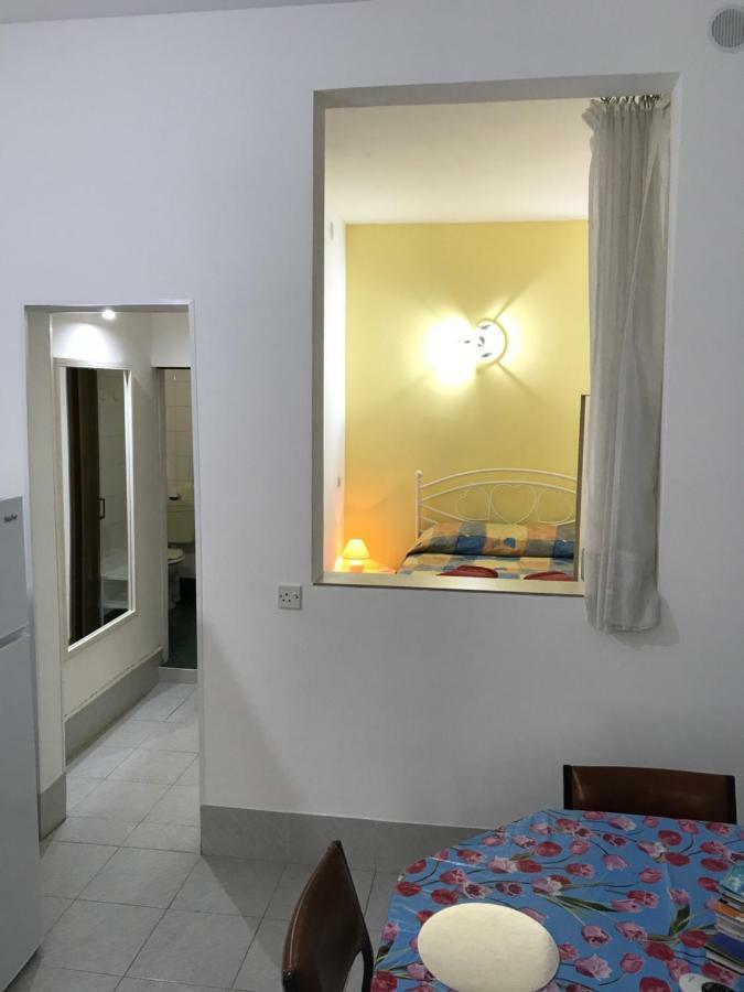 Cosy Studio Marsalforn Luaran gambar